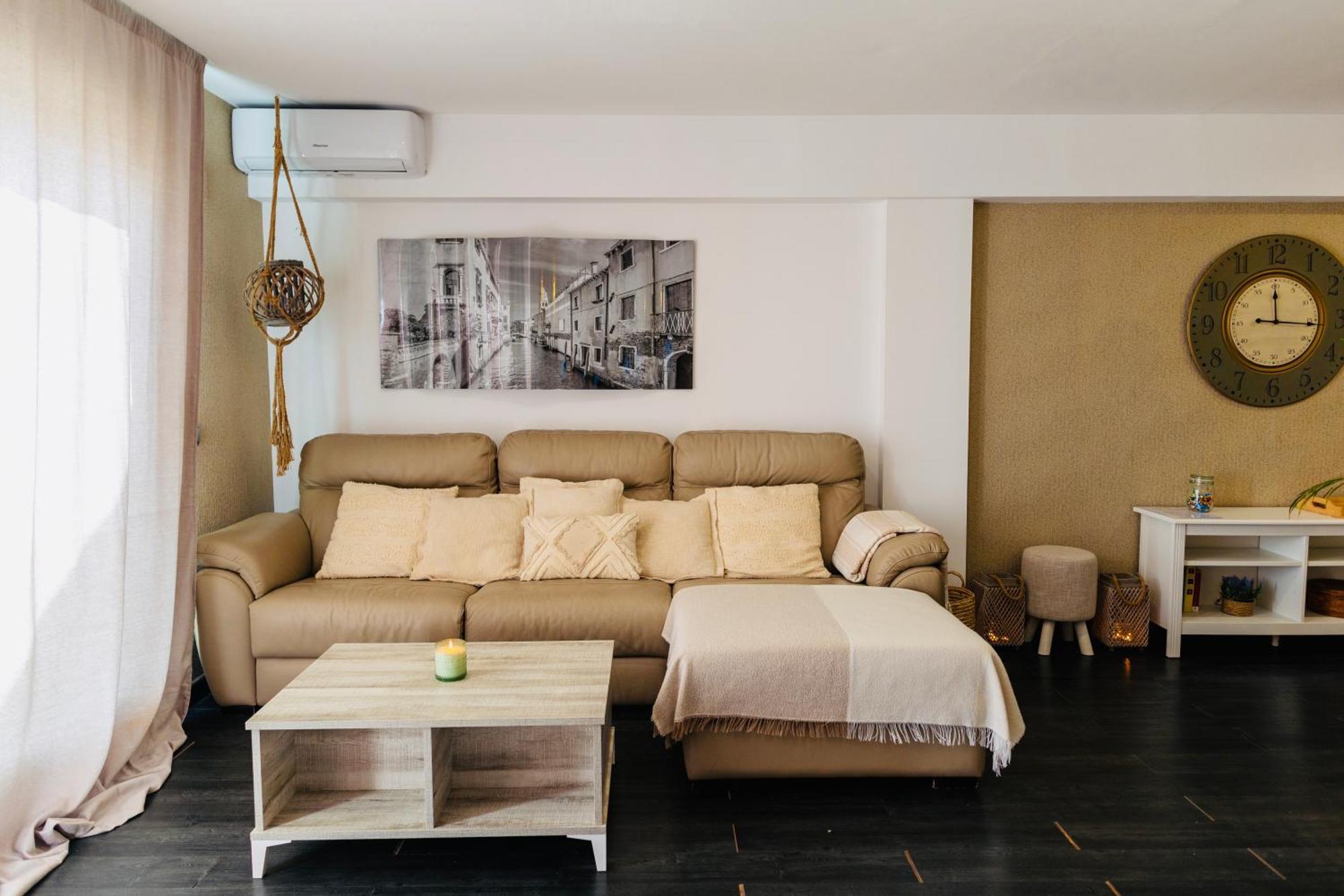 Frente A La Playa Apartamento Boutique En Marbella Eksteriør billede