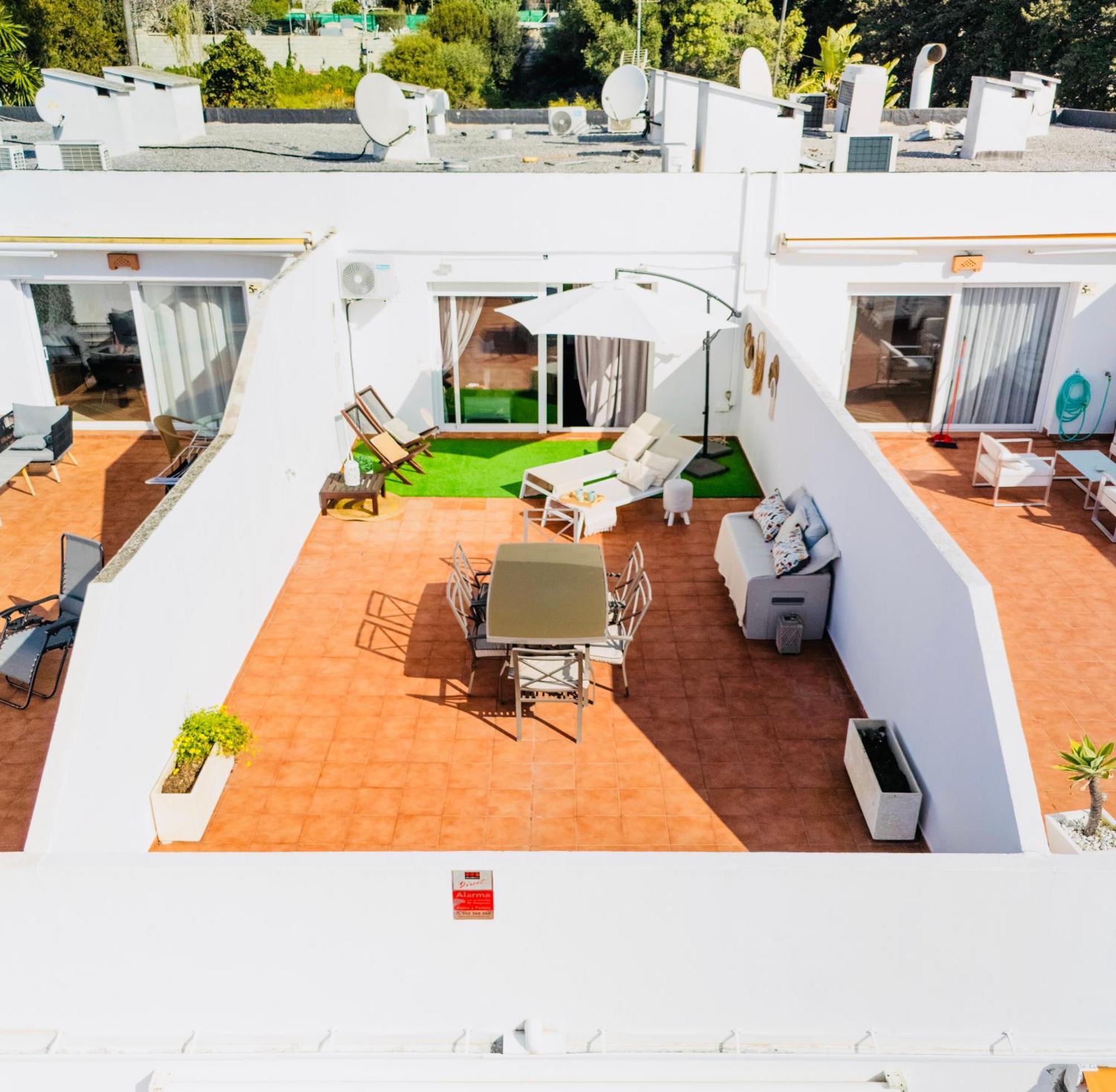 Frente A La Playa Apartamento Boutique En Marbella Eksteriør billede